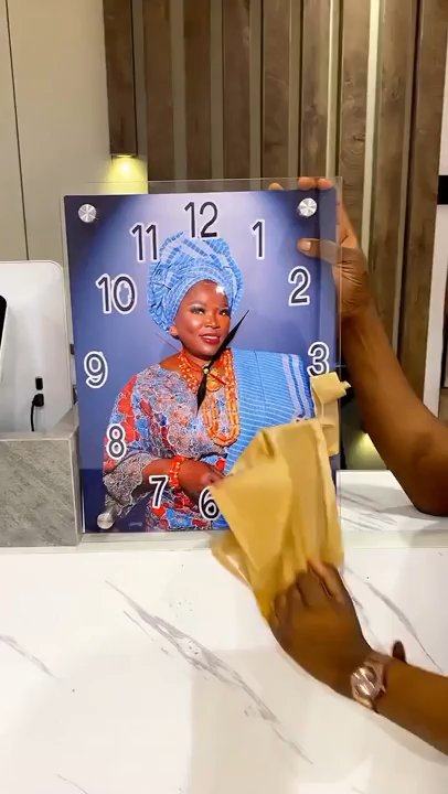 12×16 Acrylic Picture Clock Frame