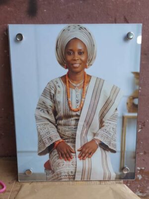 16×20 Inches Acrylic Frame
